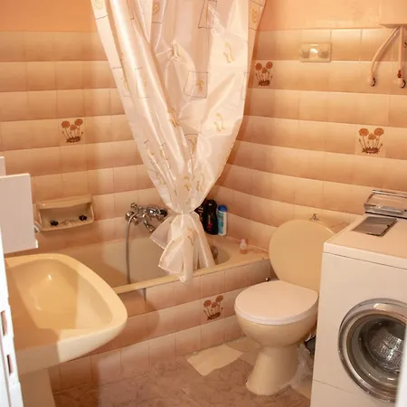 Apartment 3 Brothers Ii - Vintage - μια άλλη εποχή Tríkala