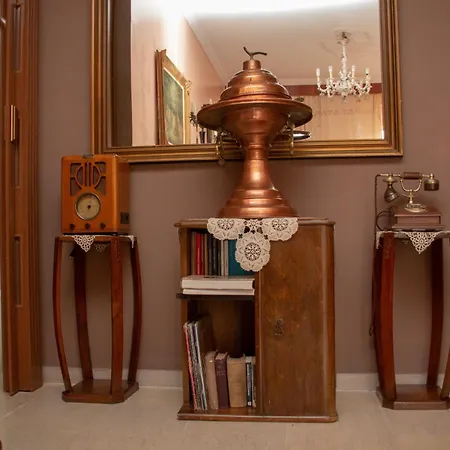 Apartment 3 Brothers Ii - Vintage - μια άλλη εποχή